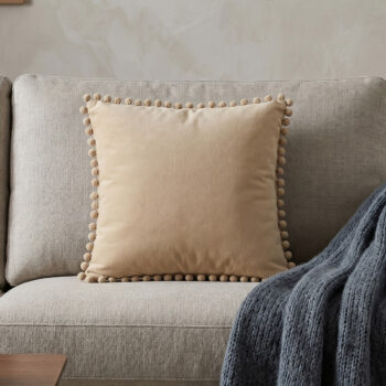 BC HOME Bej Minik Ponponlu Lifestyle Kare Yastık Kılıfı