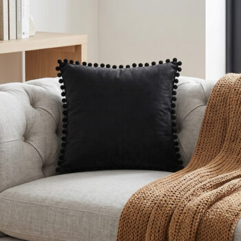 BC HOME Siyah Minik Ponponlu Lifestyle Kare Yastık Kılıfı