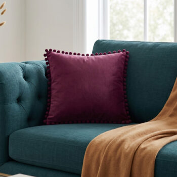 BC HOME Vişne Minik Ponponlu Lifestyle Kare Yastık Kılıfı