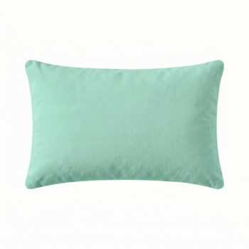 Mint dikdörtgen kırlent kılıfı, beyaz arka planda önden görünüm; düz dokulu basic model, 30x50 cm.